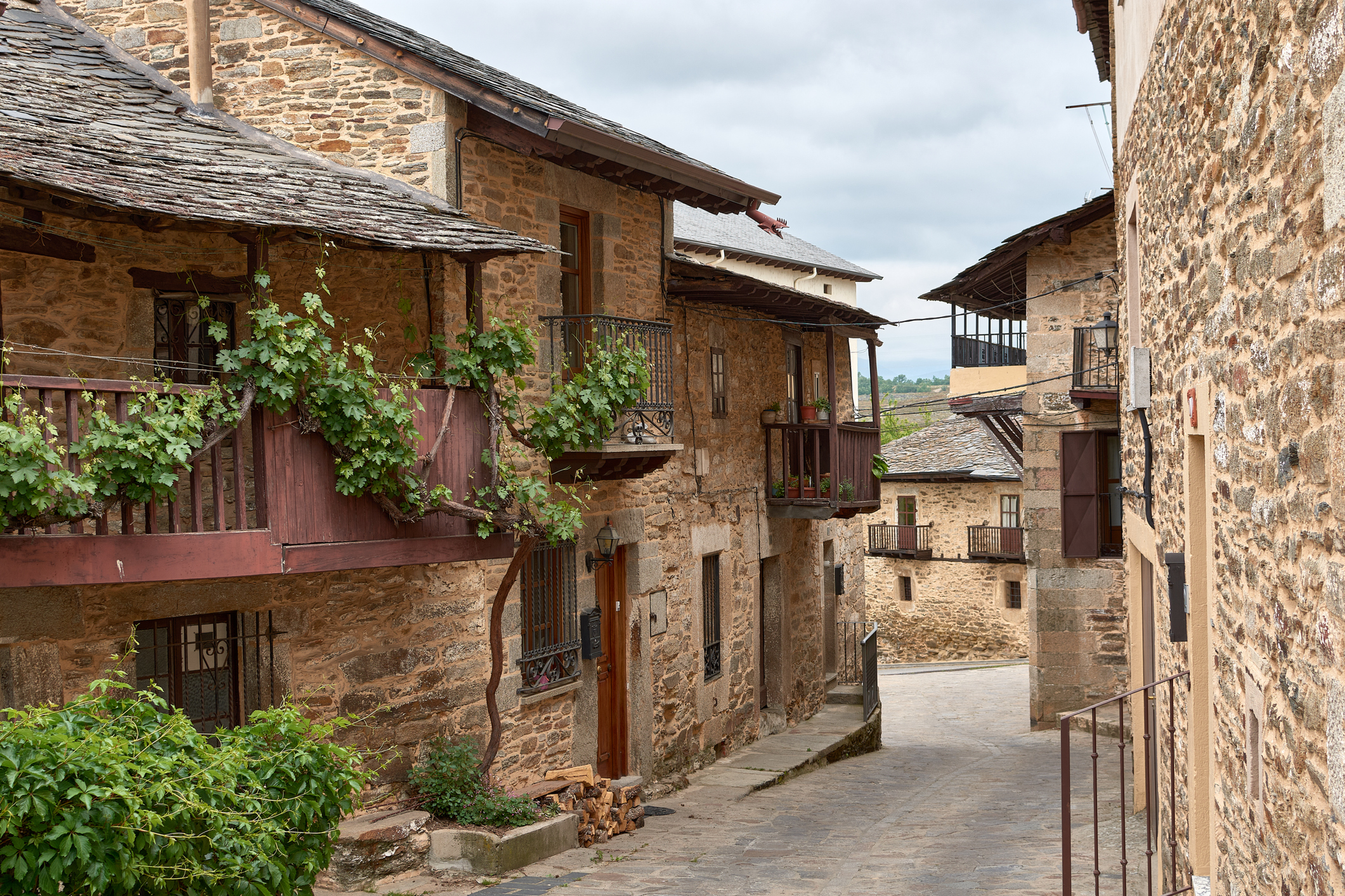 Jazztel LUZ y GAS - ¿Tienes una segunda vivienda? Tráela a Jazztel LUZ y GAS y gana 20€ de descuento